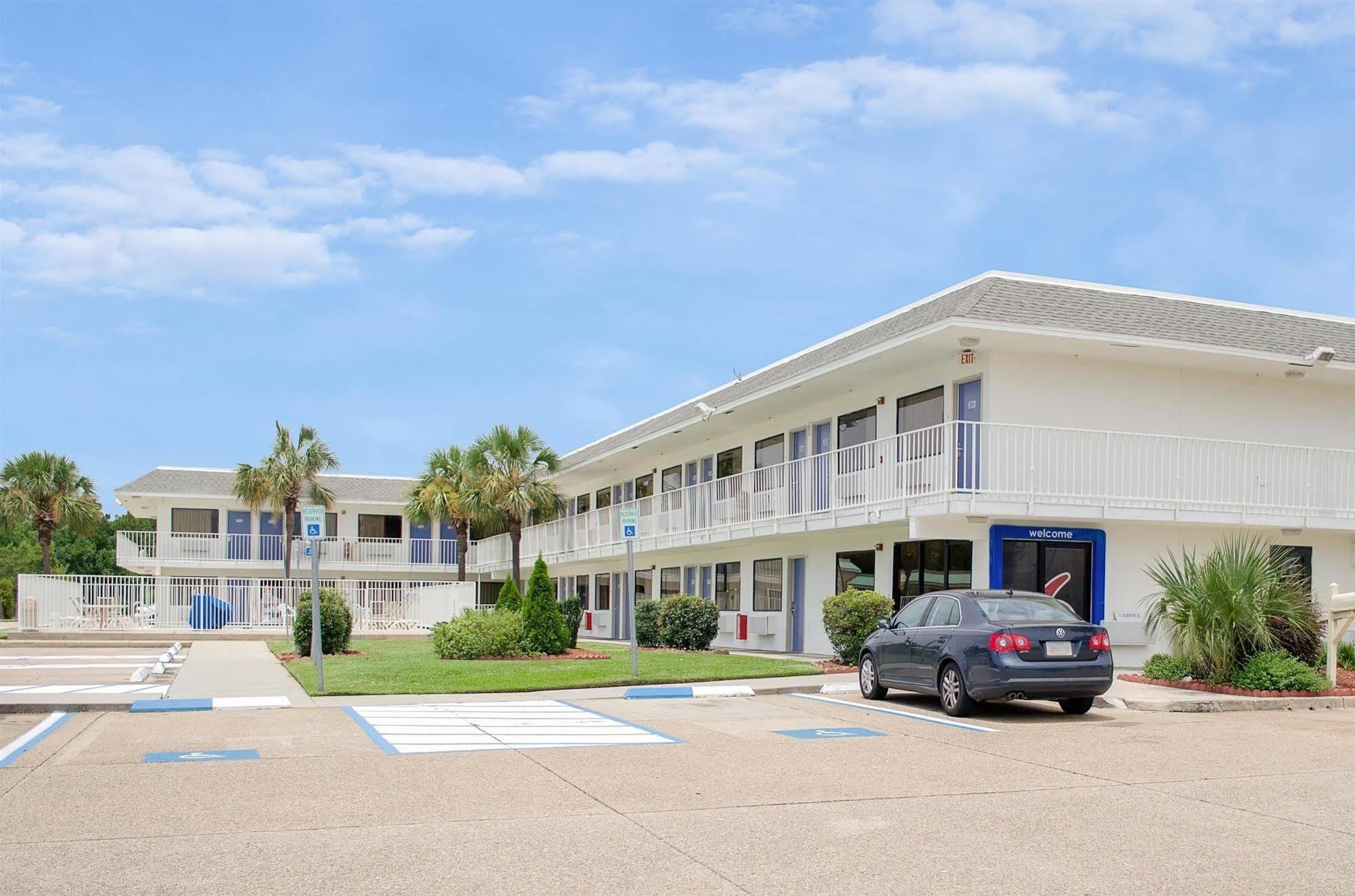 Motel 6 Gulfport, Ms Airport Exterior photo